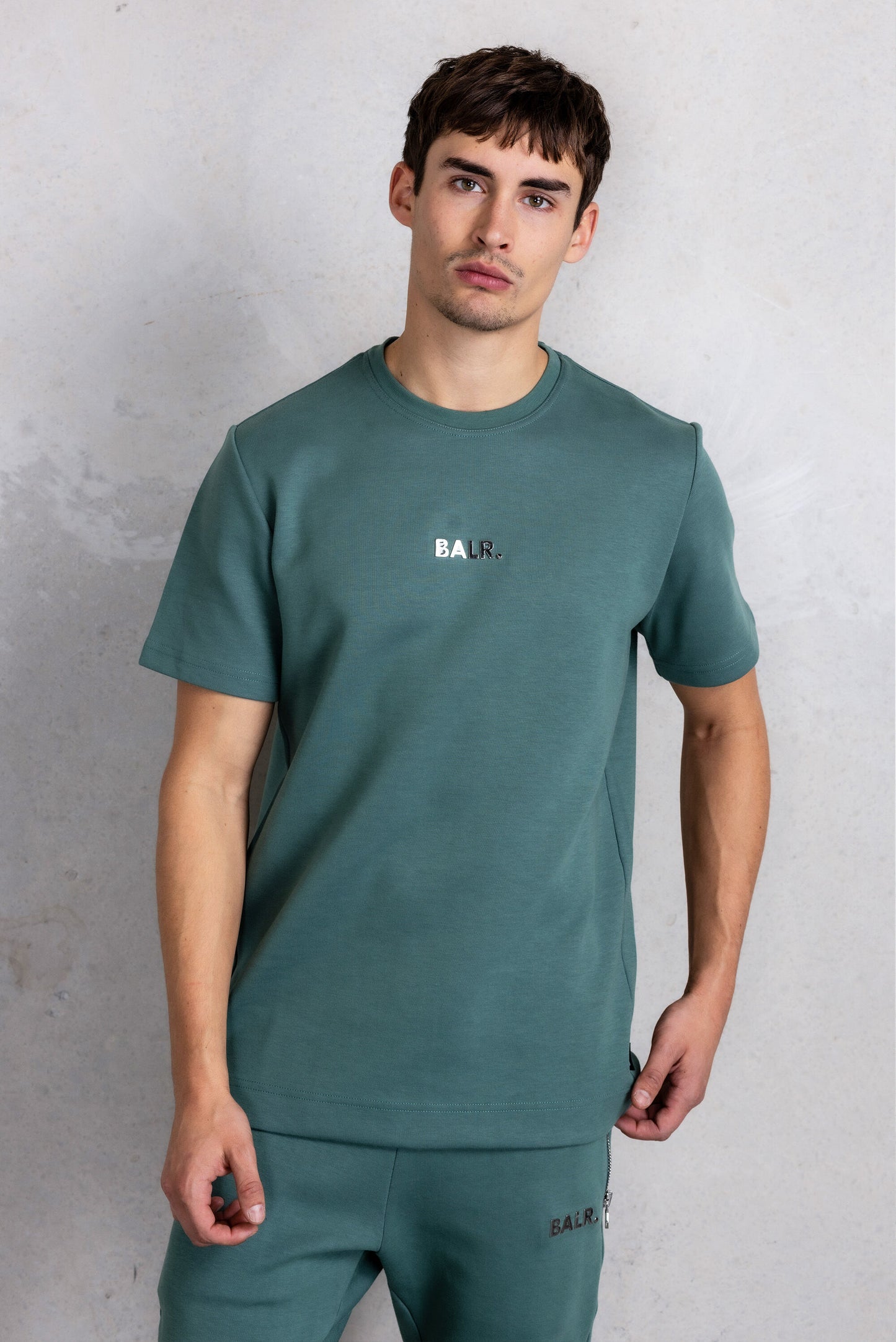 Q-Series Straight T-shirt Dark Forest