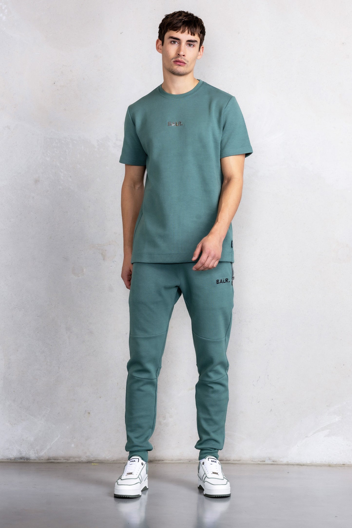 Q-Series Straight T-shirt Dark Forest
