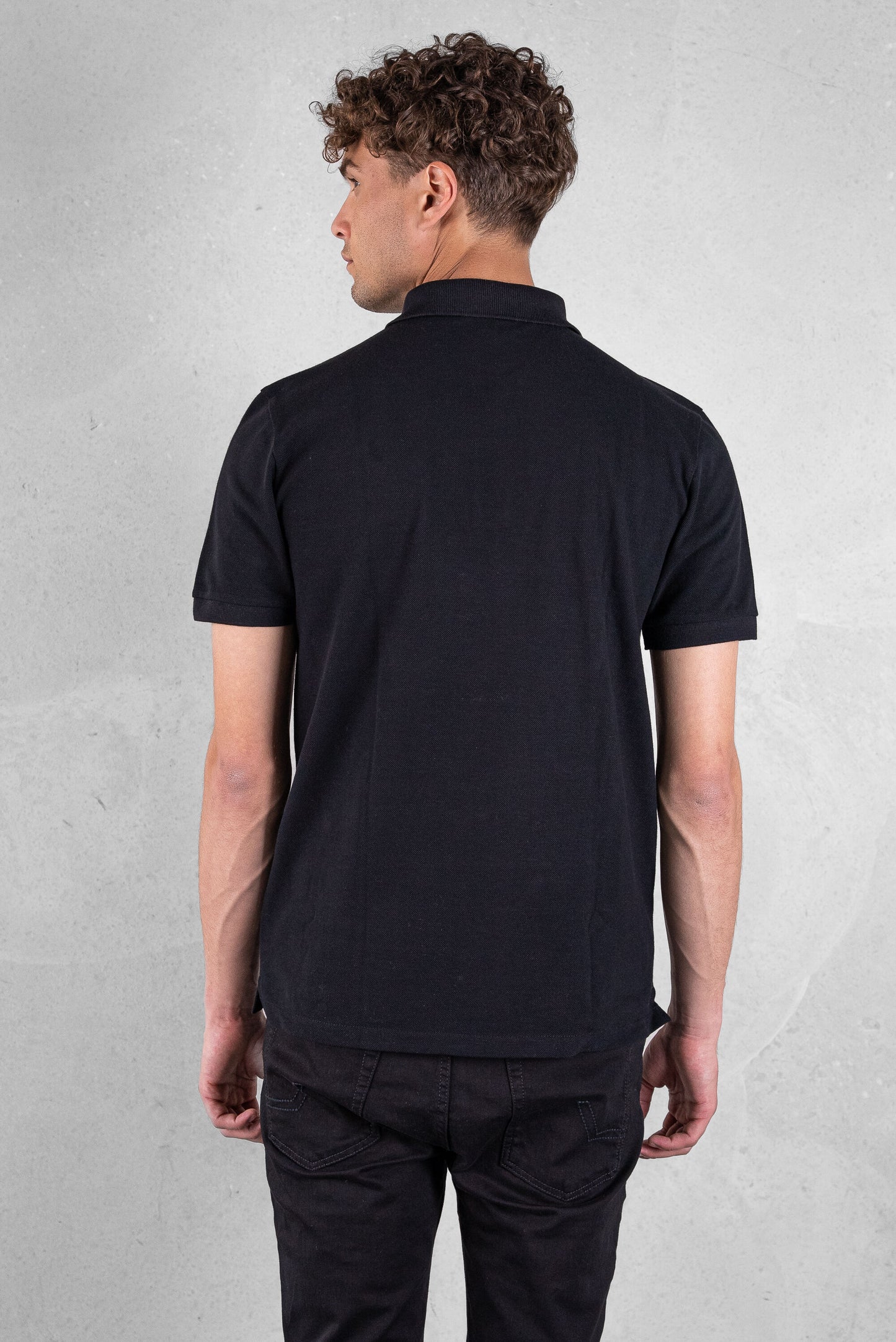 Olaf Straight Emblem Polo Jet Black