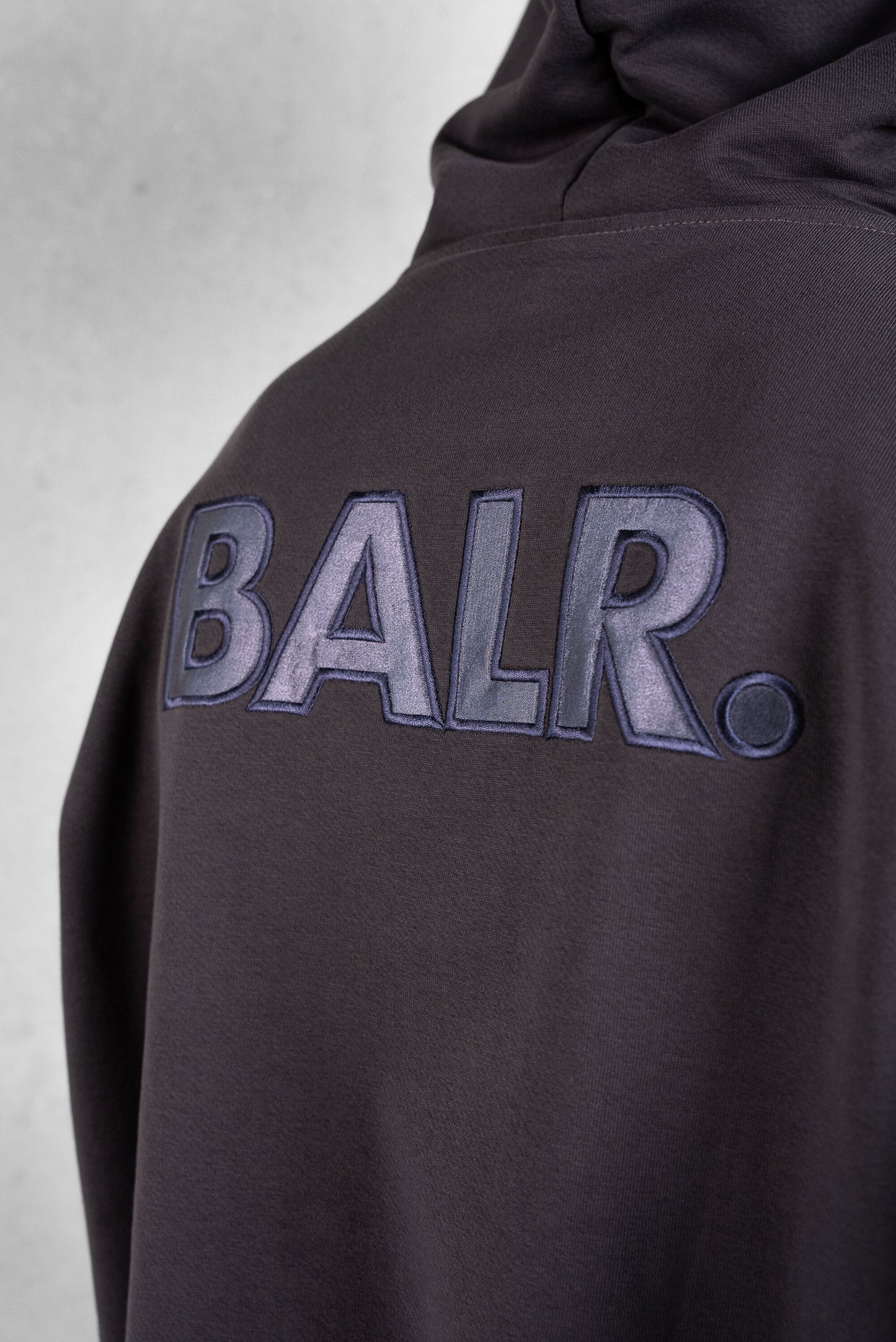 Joey Box Satin Hoodie Asphalt