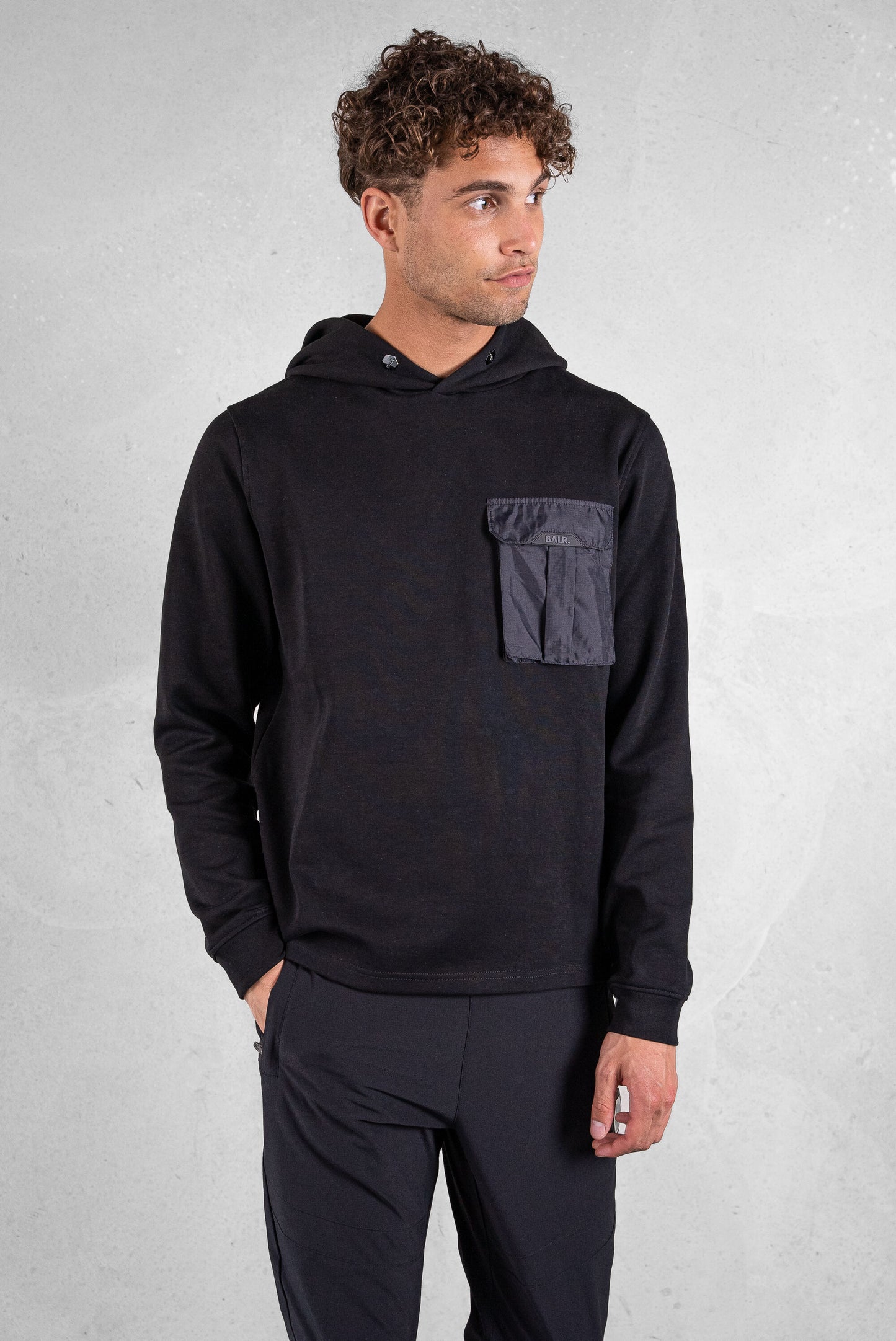 Q-Cargo Series Straight Classic Hoodie Jet Black