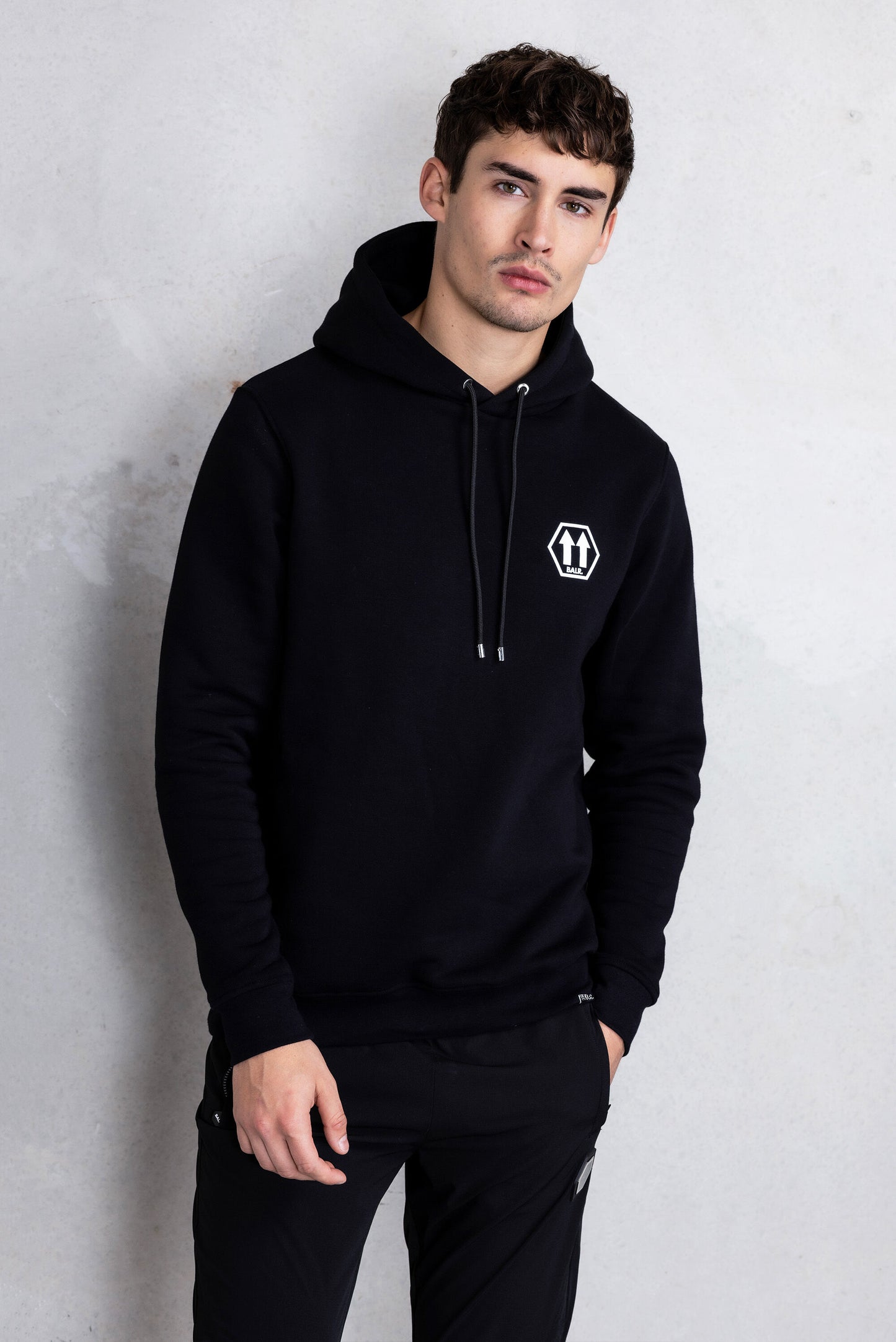 Olaf Straight Arrow Hoodie Jet Black