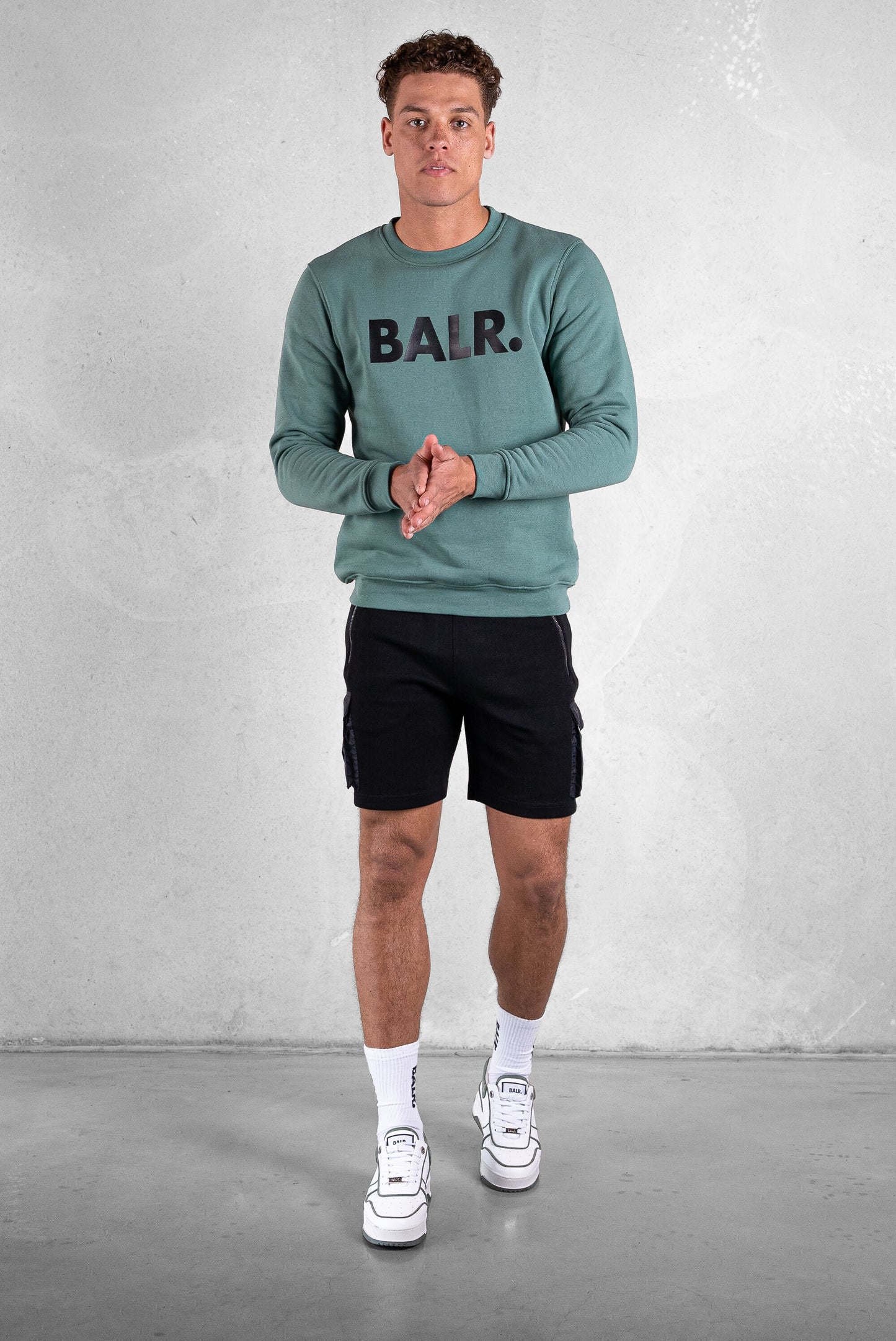Brand Straight Crewneck Dark Forest/Jet Black