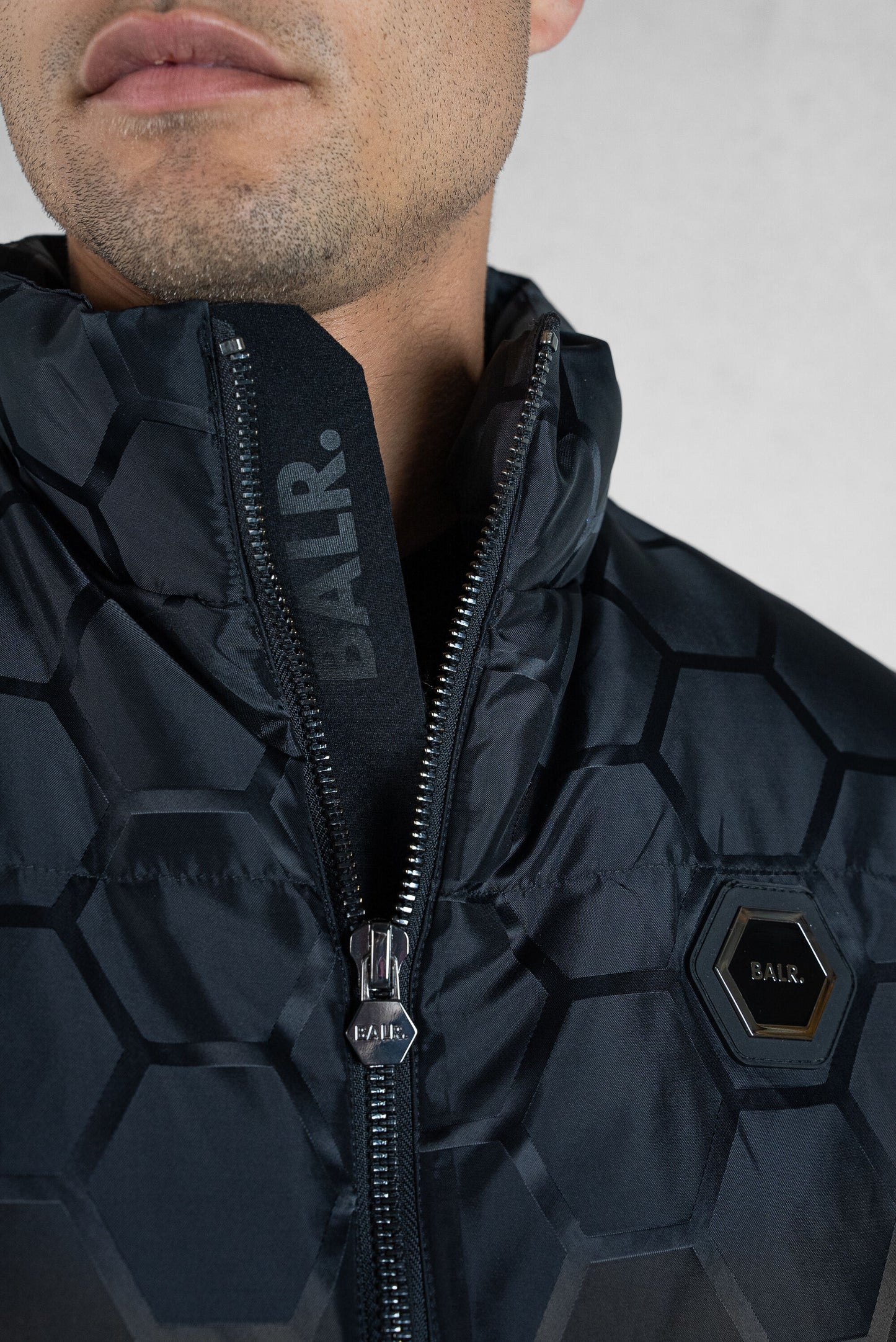 Miles Straight Jacquard Bodywarmer Jet Zwart