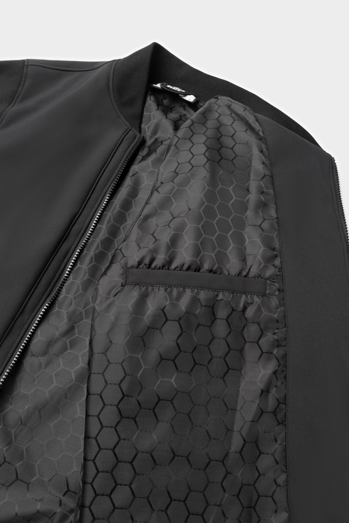 Chase Straight Bomberjacke Jet Black