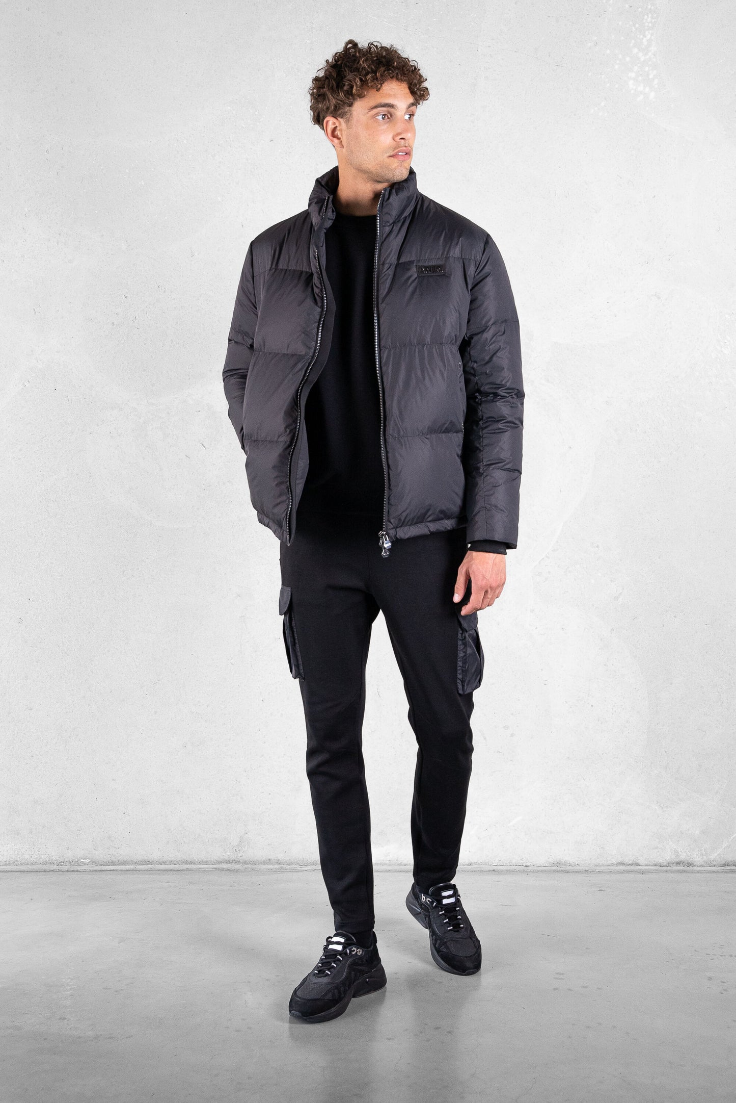 Miles Straight Puffer Jacket Jet Black
