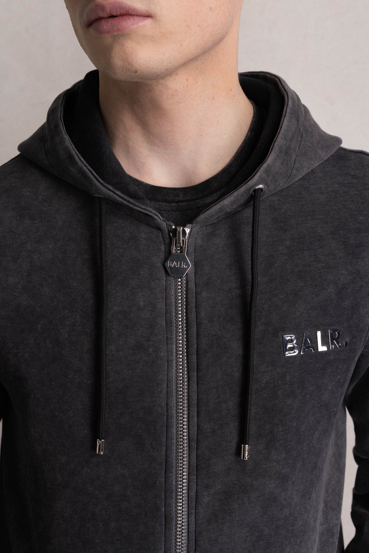 Q-Series Straight Zip Thru Hoodie Vintage Washed