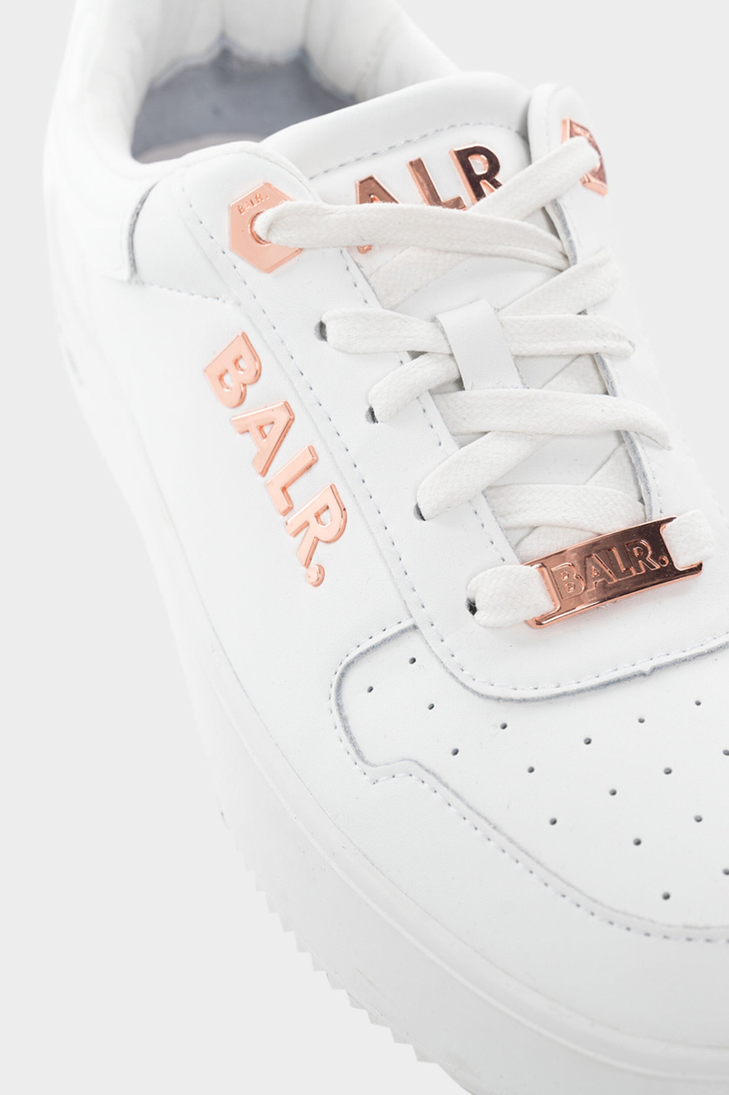 Metal Logo Sneakers White/Rose Gold