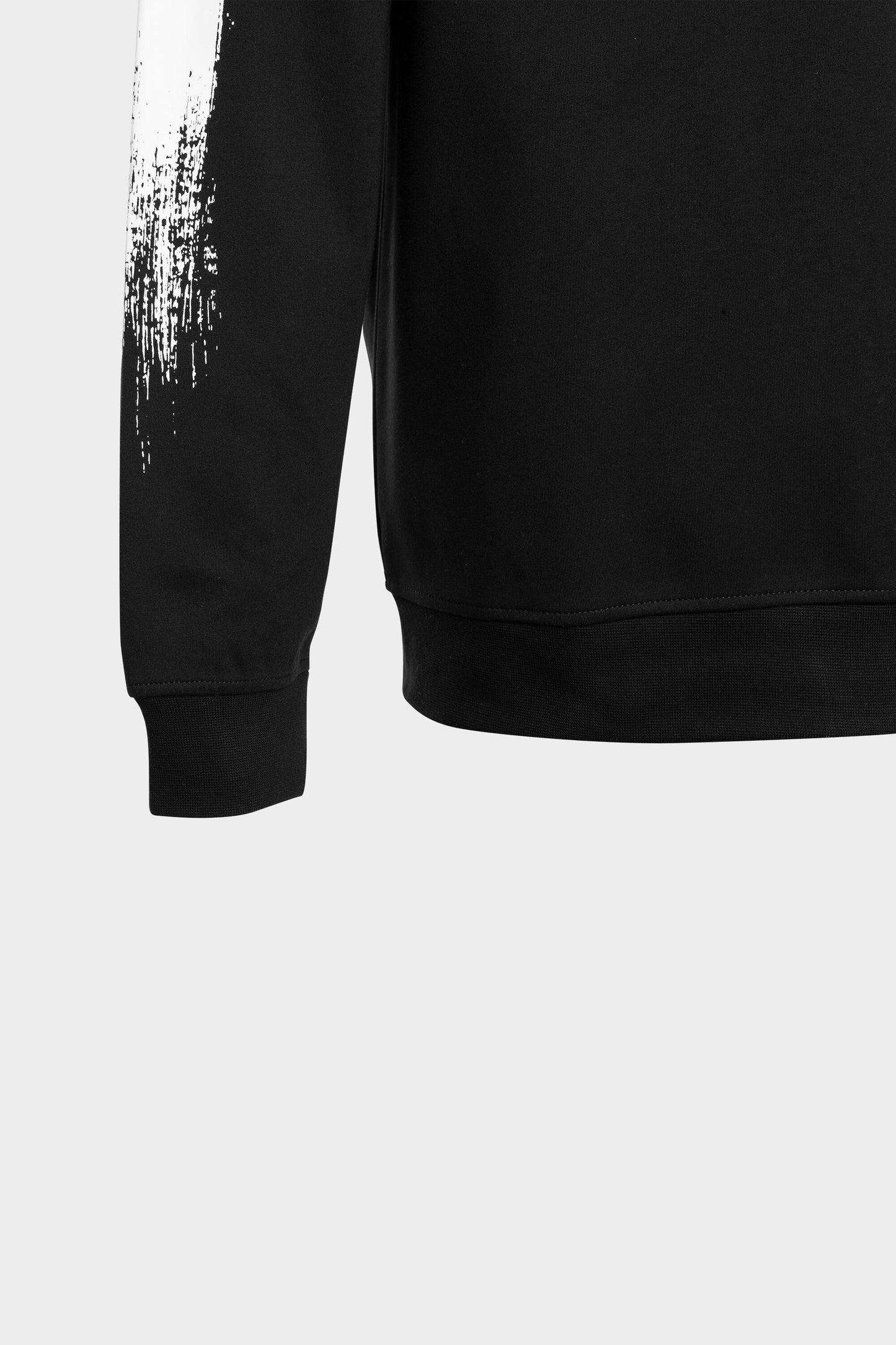 Chalk Striped Straight Crew Neck Black
