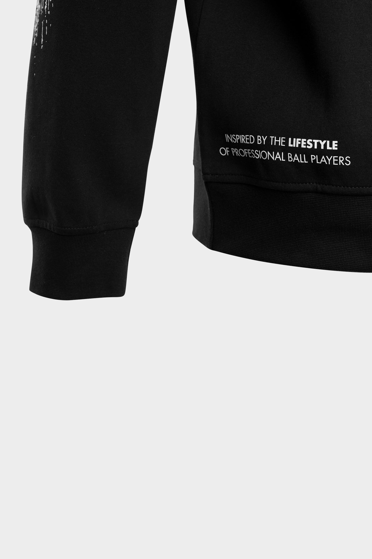 Chalk Striped Straight Crew Neck Black