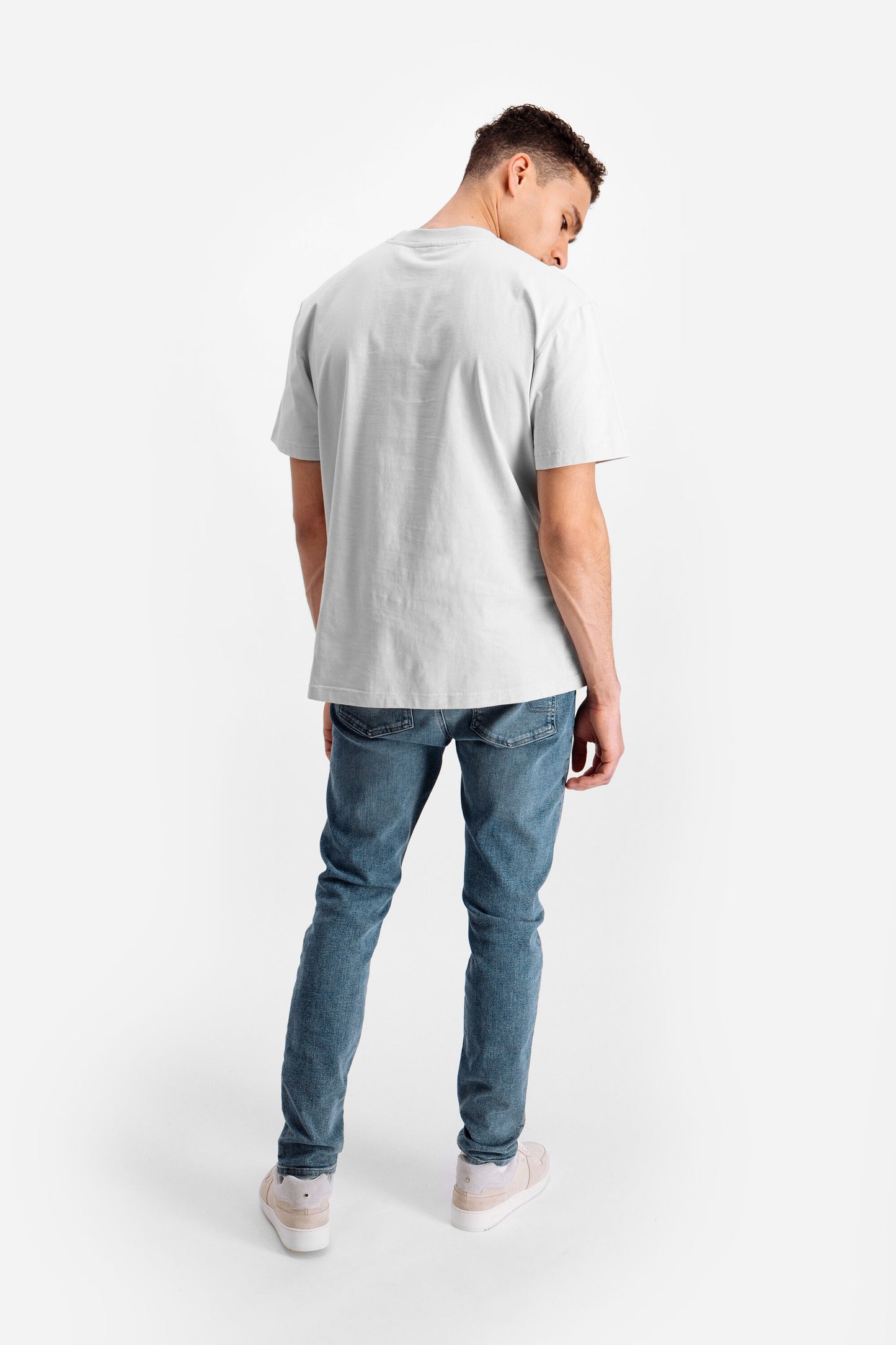 Luxe Crest Box Fit T-Shirt Nimbus Cloud