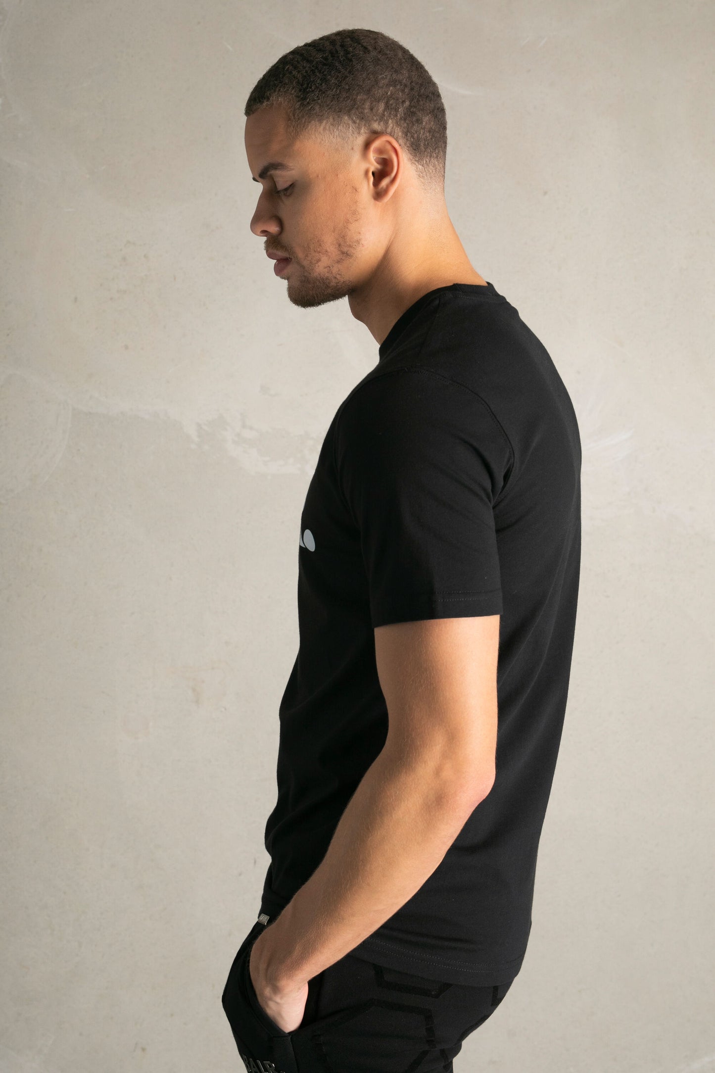 Brand Straight T-Shirt Jet Black/Blue