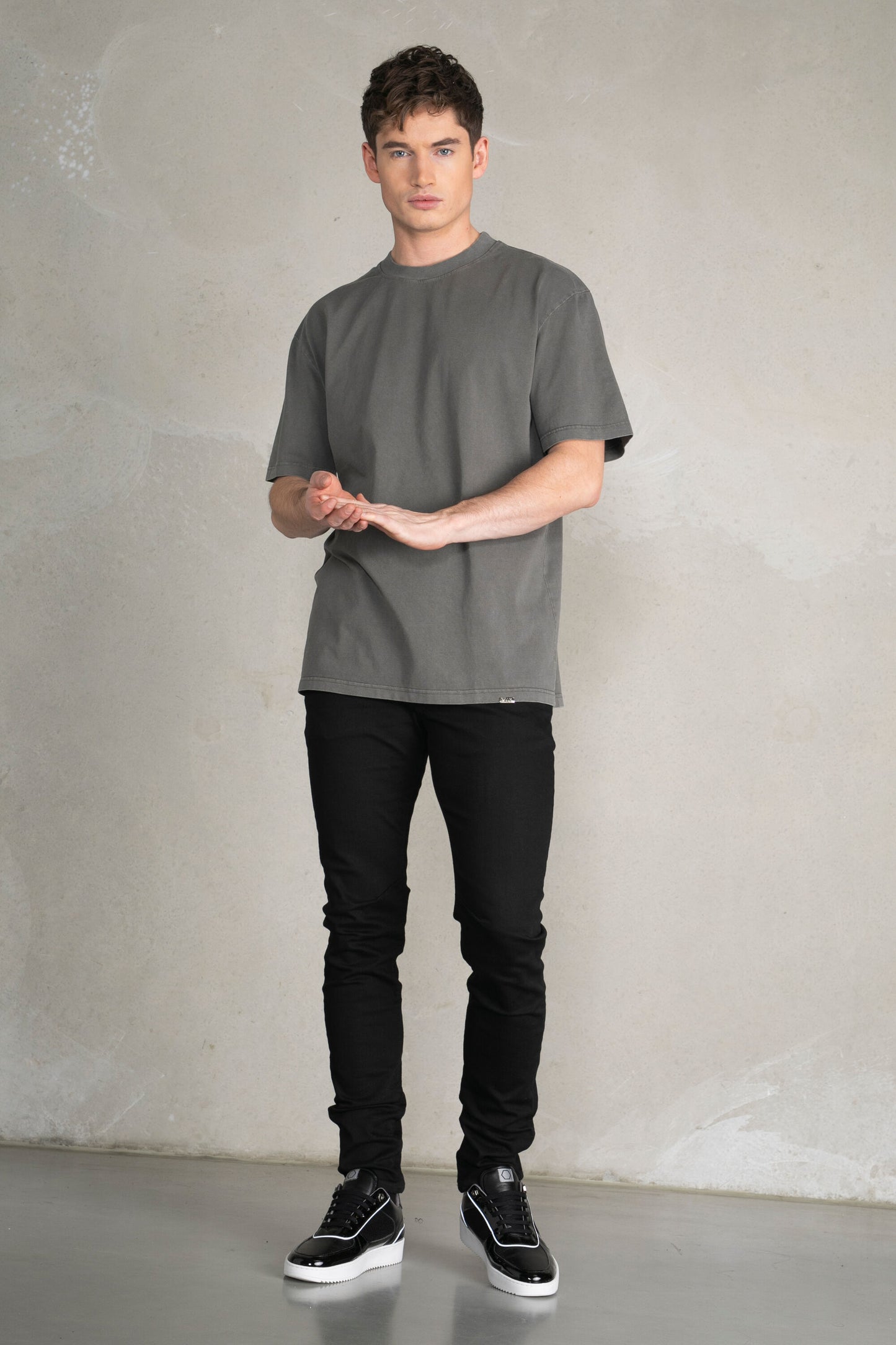 Blanks Box T-Shirt Jet Black Vintage
