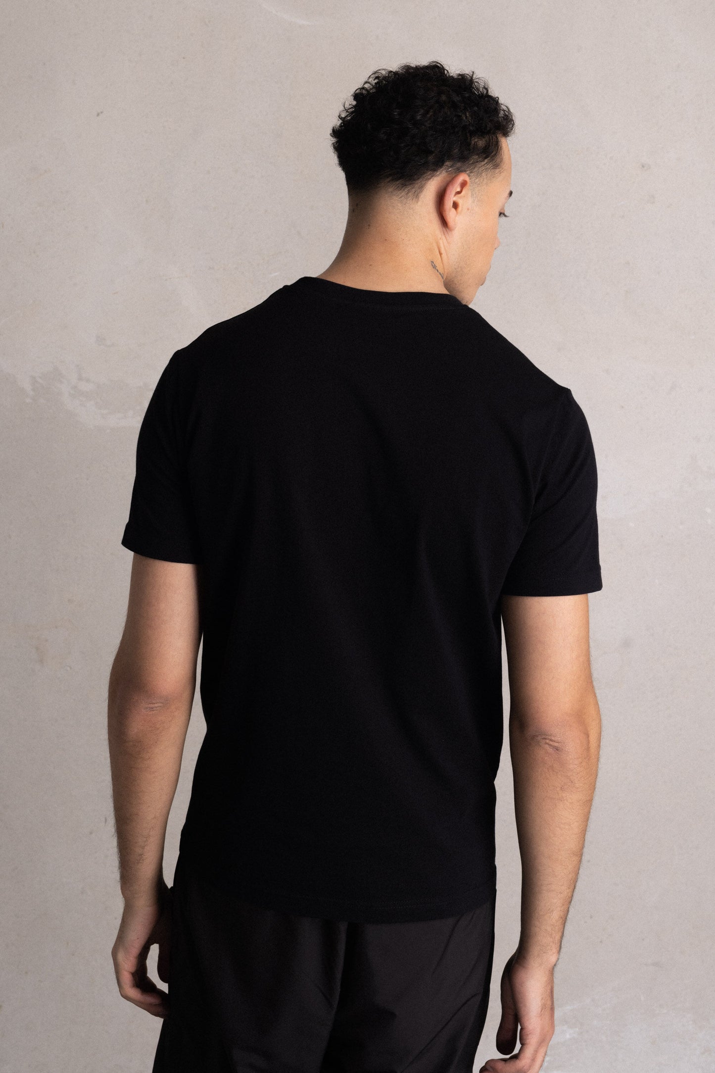 Olaf Straight BALR. Logo Gradient T-Shirt Jet Black