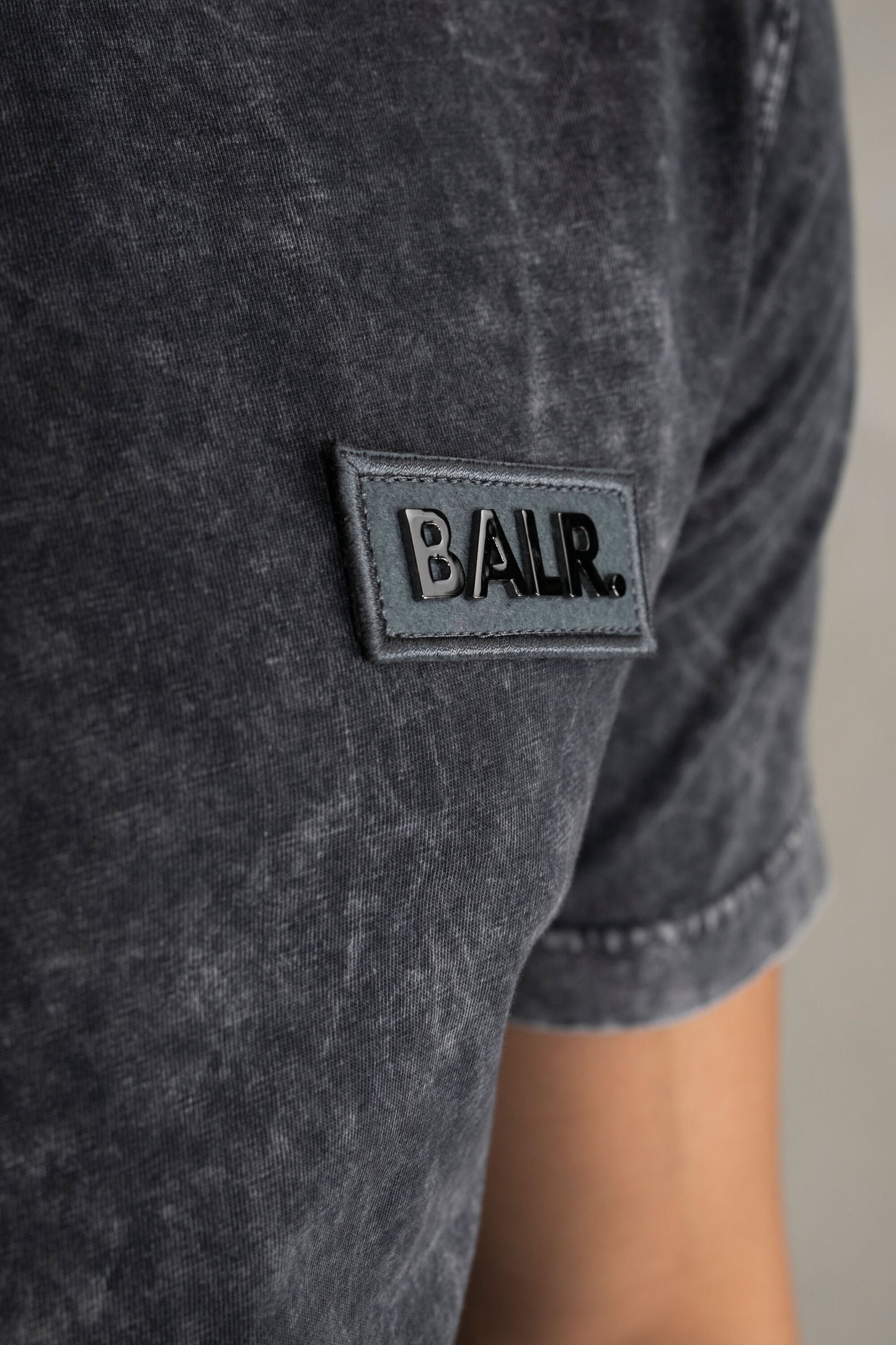 Olaf Straight Felt Badge T-Shirt Woodland Grey Washed