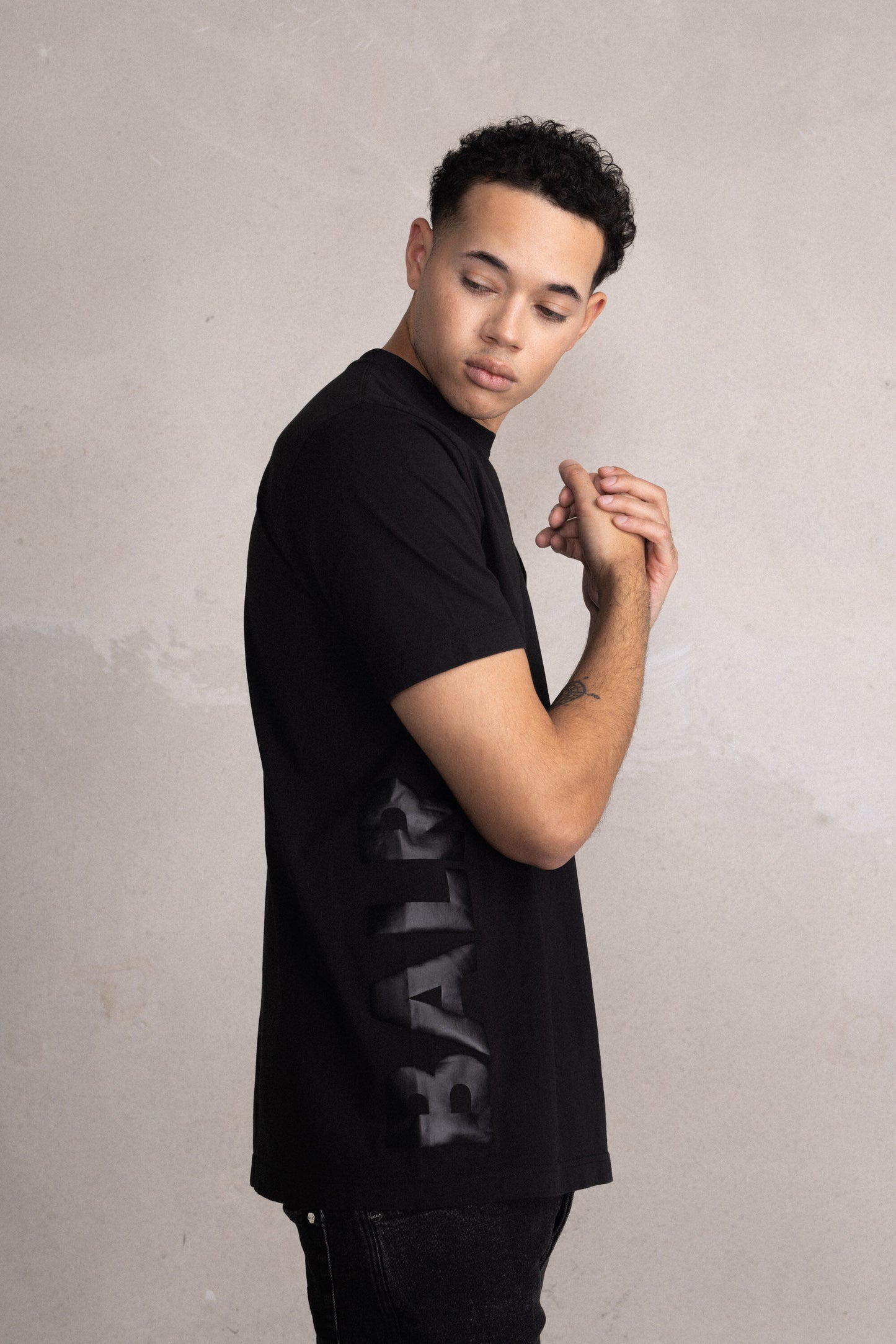 Olaf Straight Vertical T-Shirt Jet Black