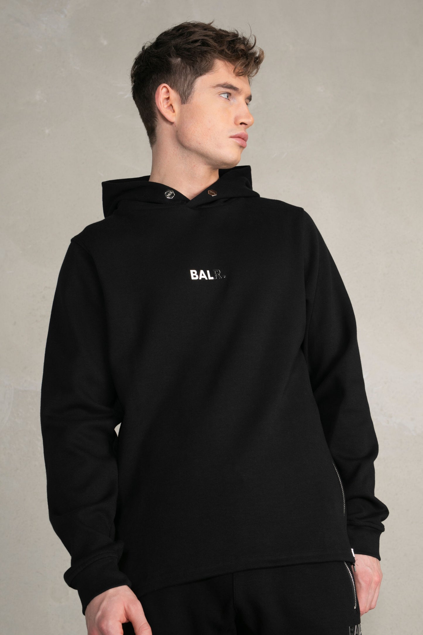 Q-Series Straight Classic Hoodie Men Black