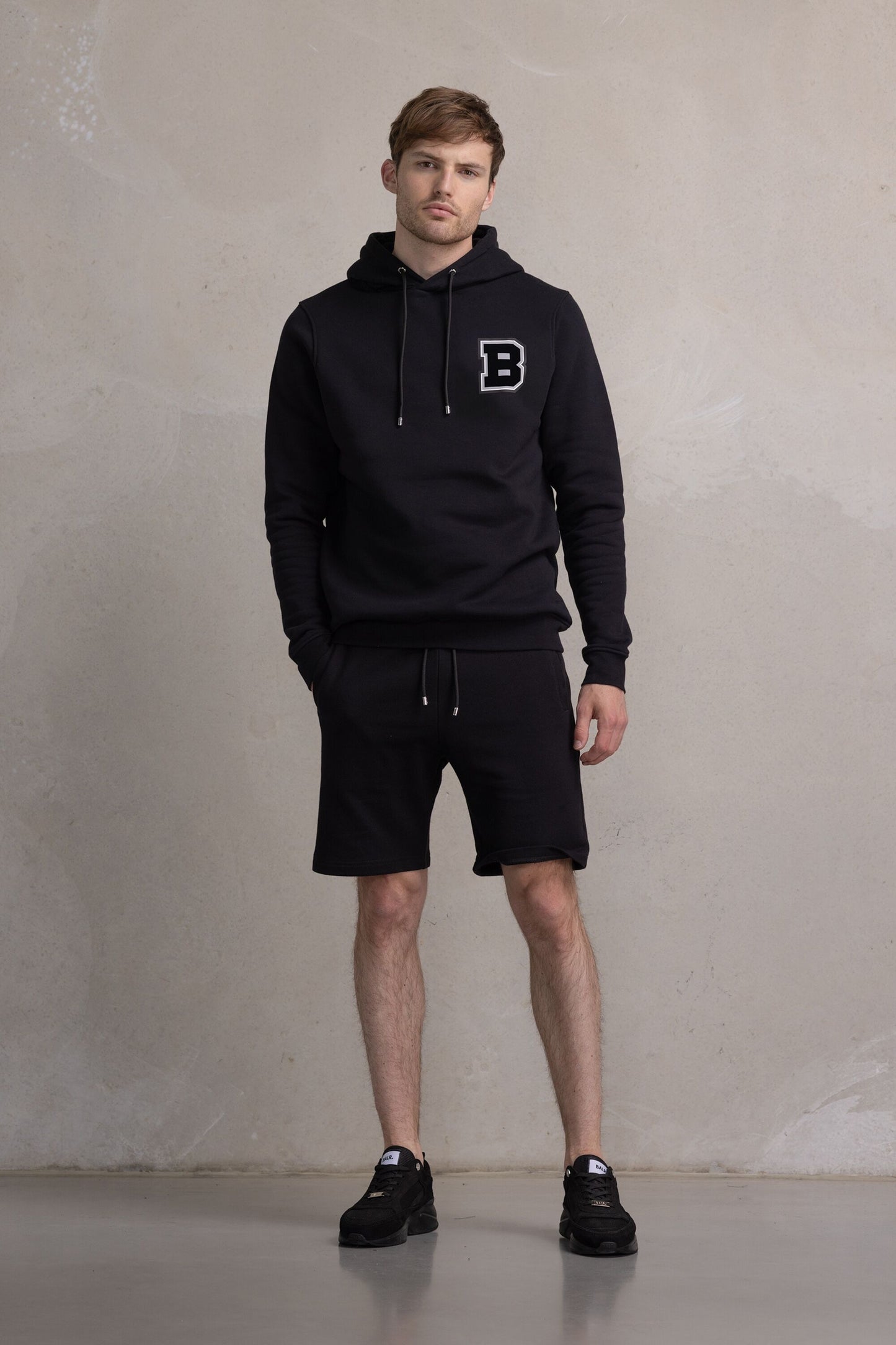 Olaf Straight Trophy Hoodie Jet Black