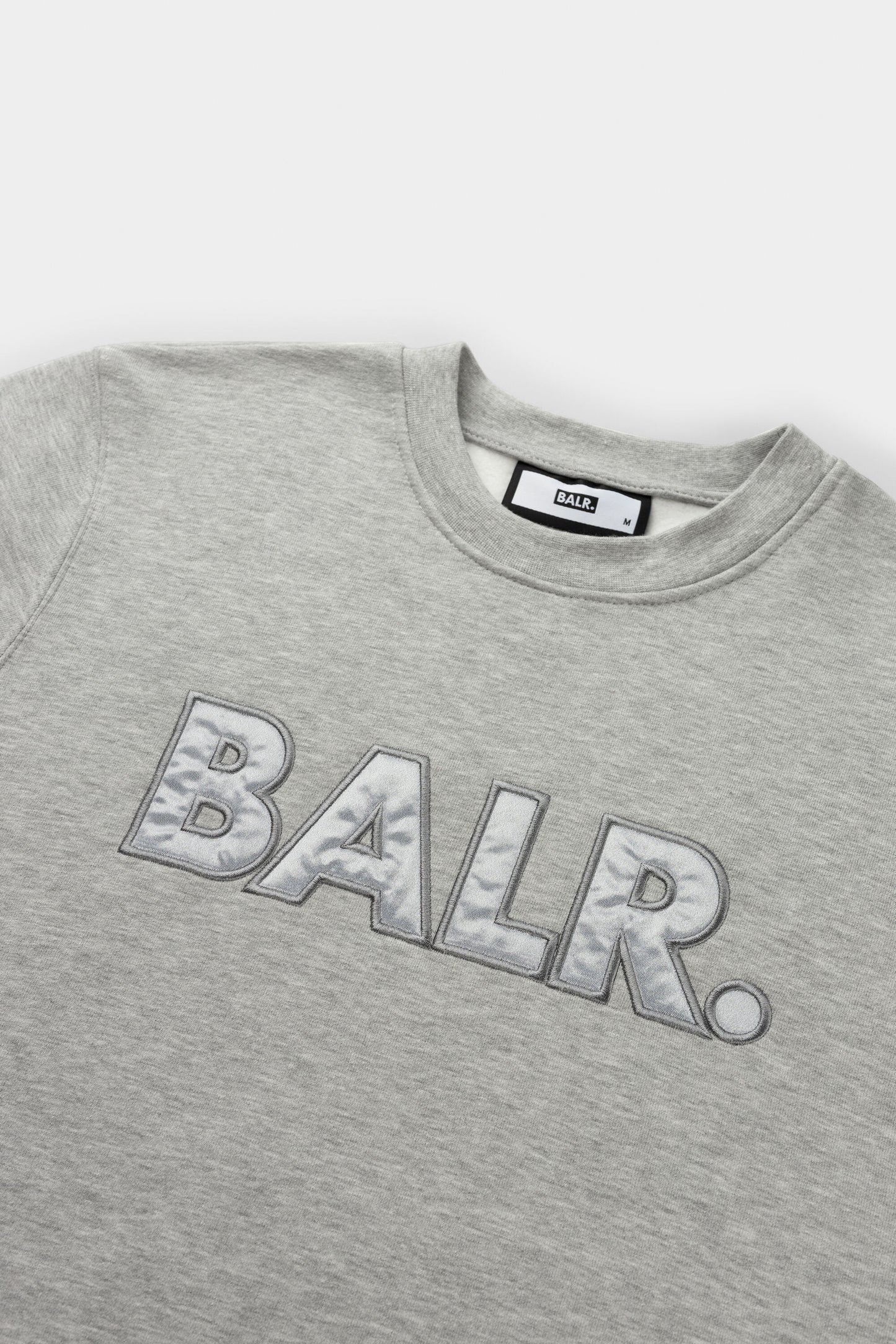 Olaf Straight BALR. Satin Embro Crewneck Grey Heather