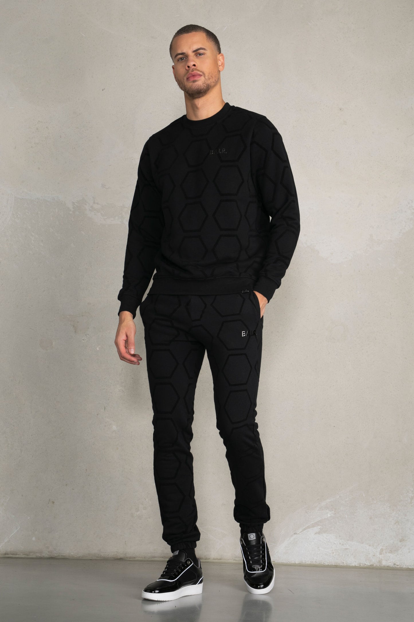 Olaf Straight Hex. Doll AOP Crewneck Jet Black