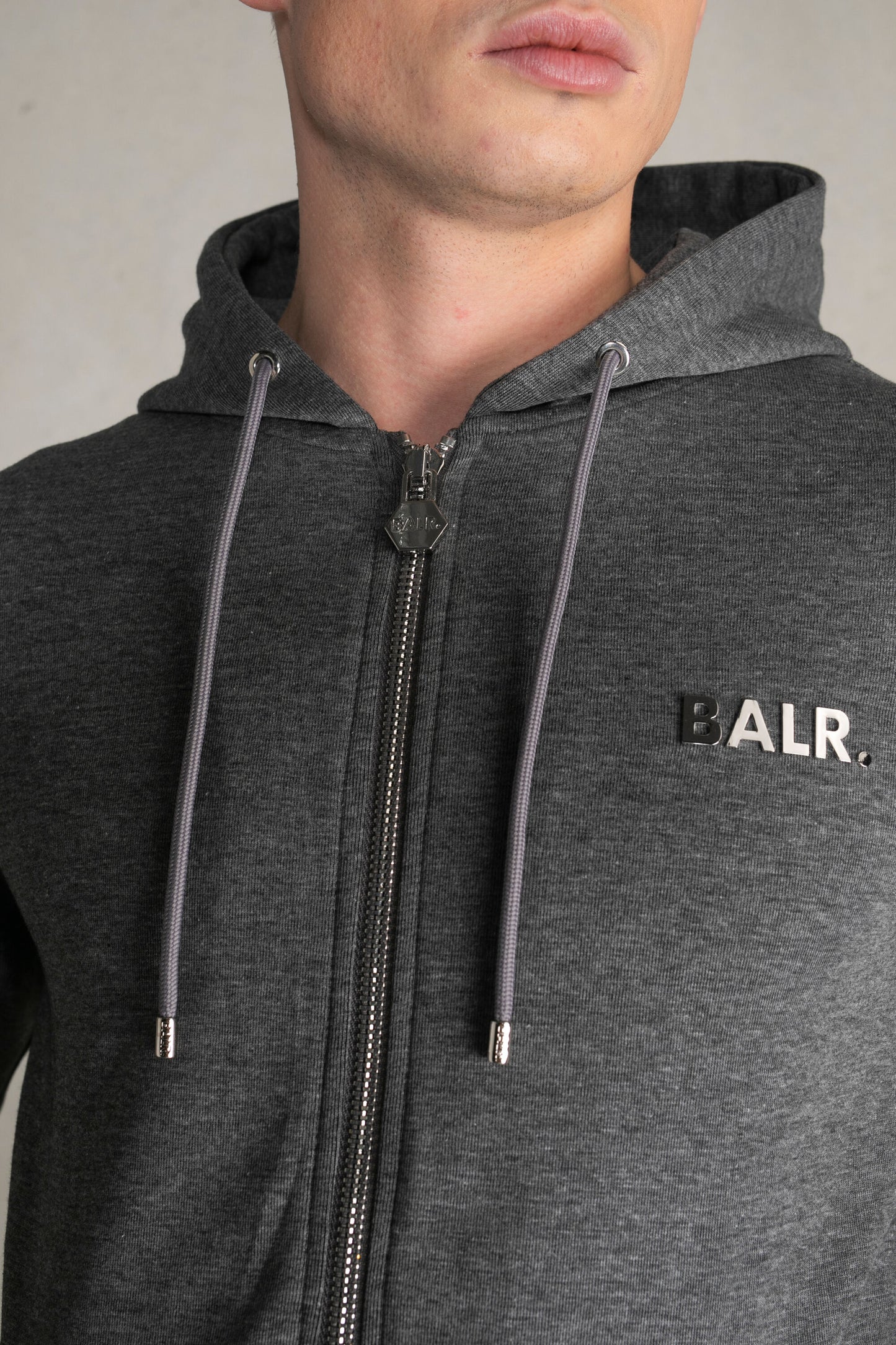 Q-Series Straight Zipped Hoodie Men Dk Grey Heather