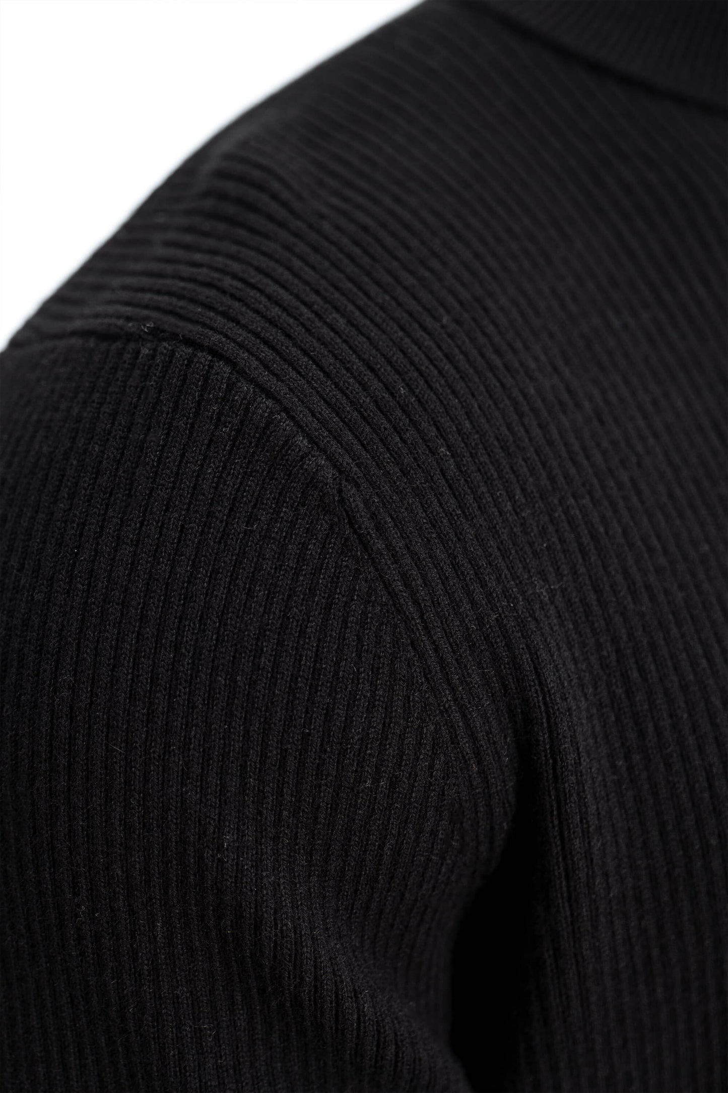 Ross Regular Rib Turtleneck Knit Jet Black