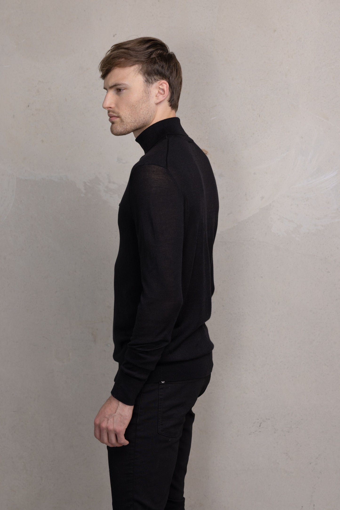 Ross Badge Regular Knitted Turtle Neck Jet Black