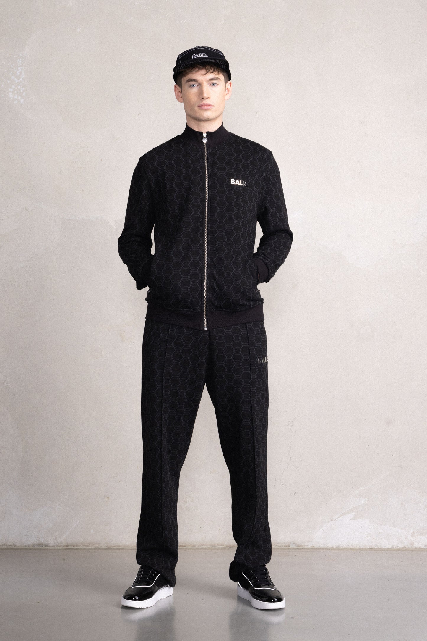 Brooklyn Regular Jacquard Hex. Track Jacket Jet Black