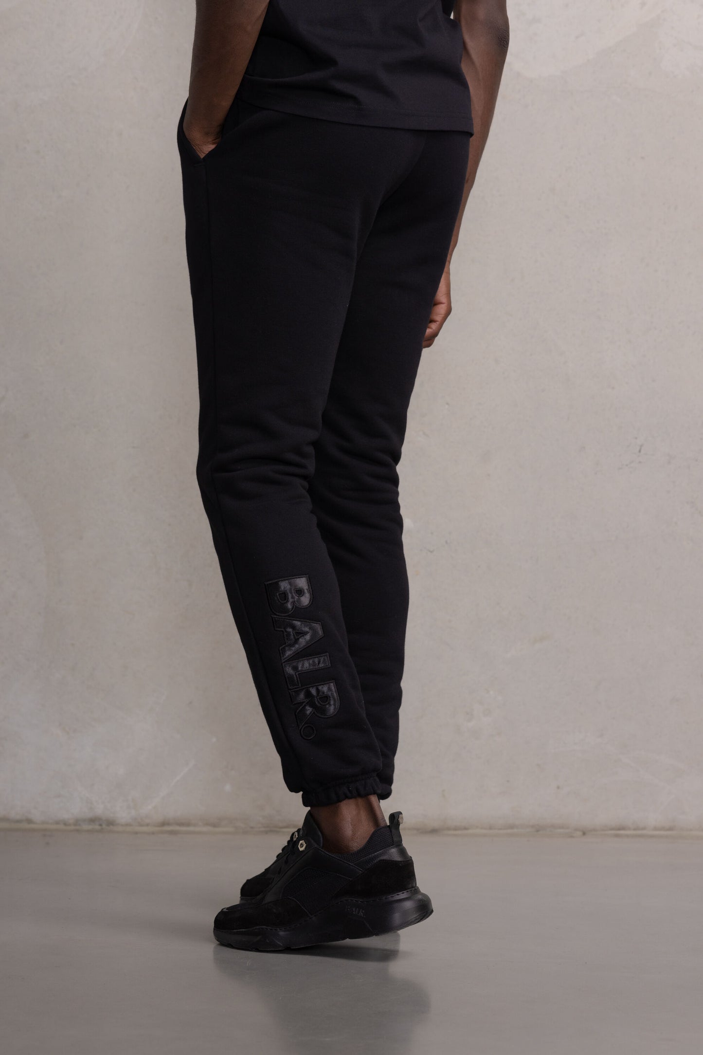 Regular Satin Embro Sweatpants Jet Black