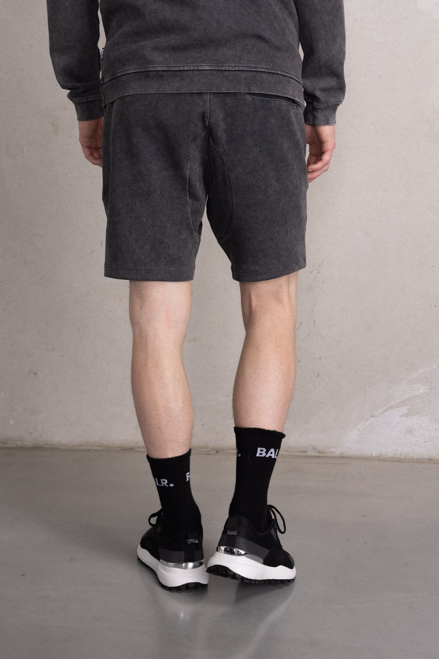 Q-Series Sweat Short Vintage Washed