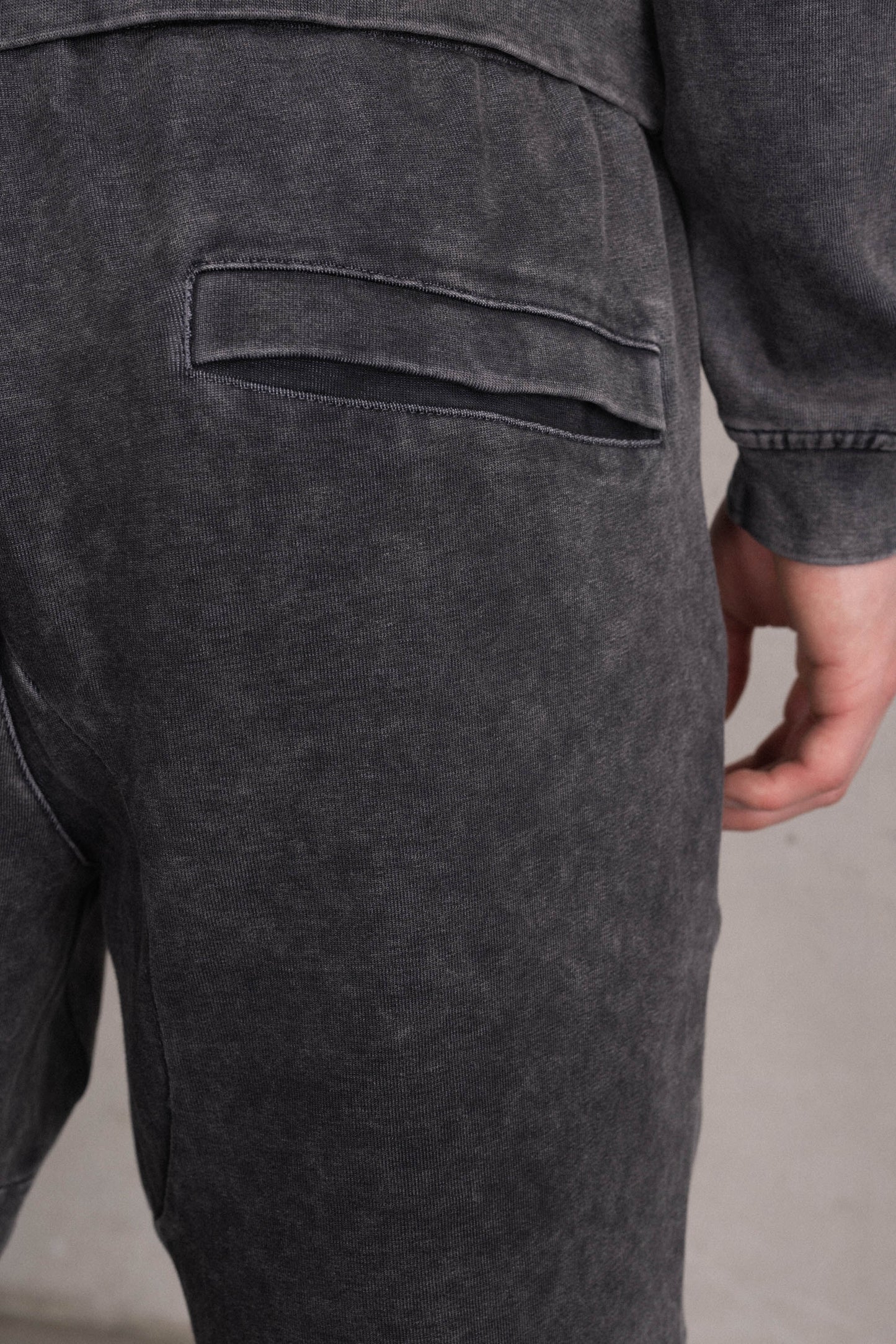 Q-Series Sweat Short Vintage Washed