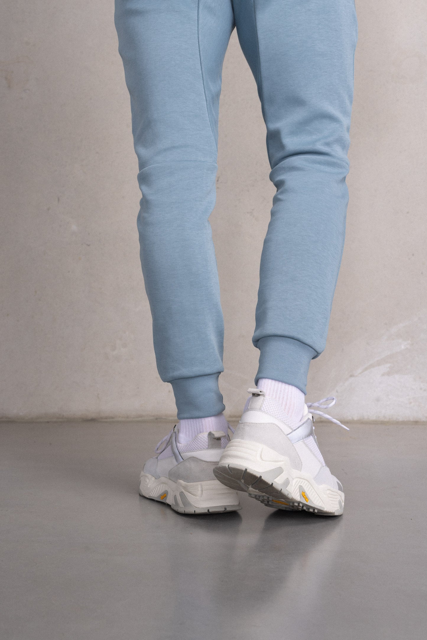 B8.1 Runner Mesh/Leather Vibram Bright White