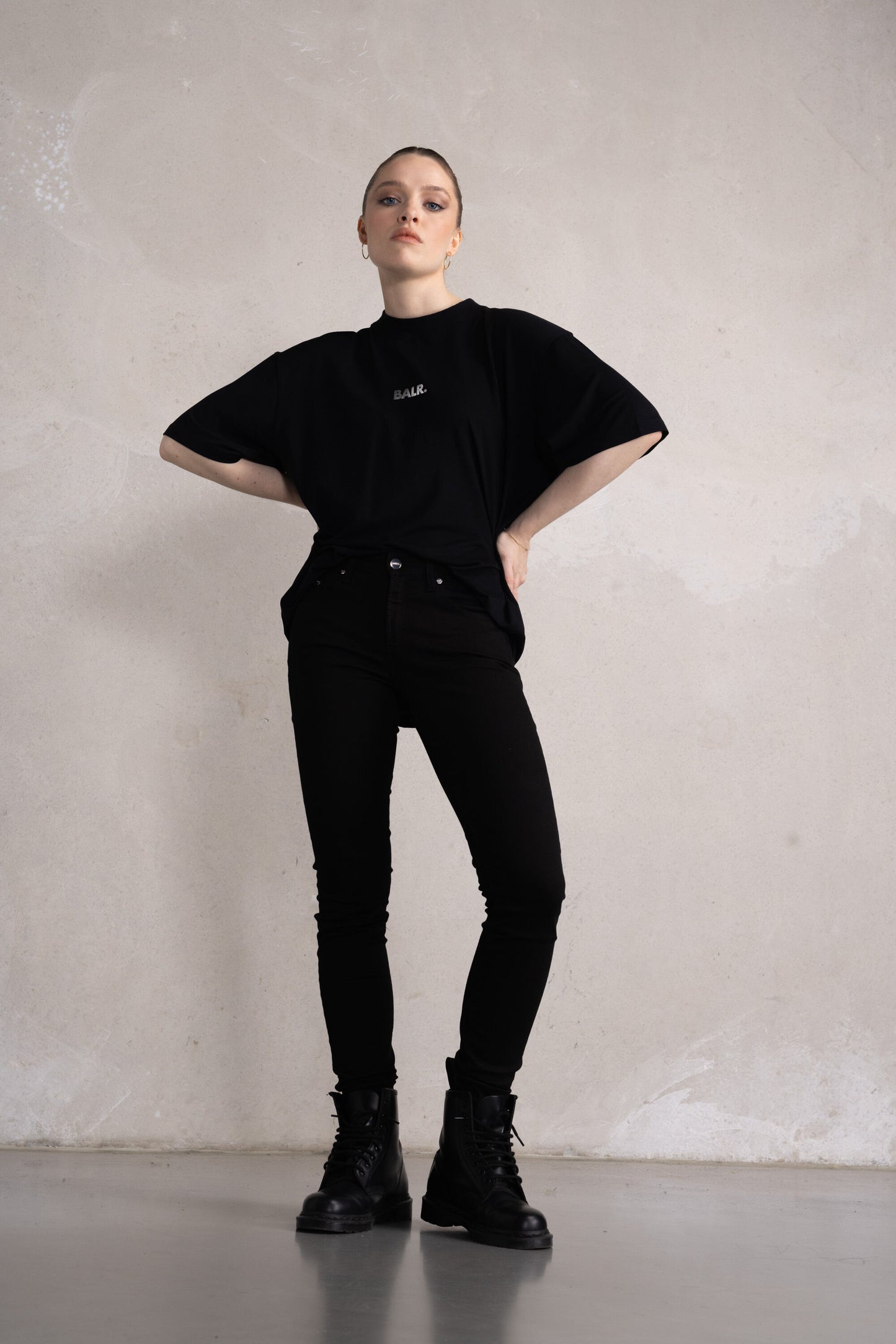 Kate Oversized Solid T-Shirt Jet Black