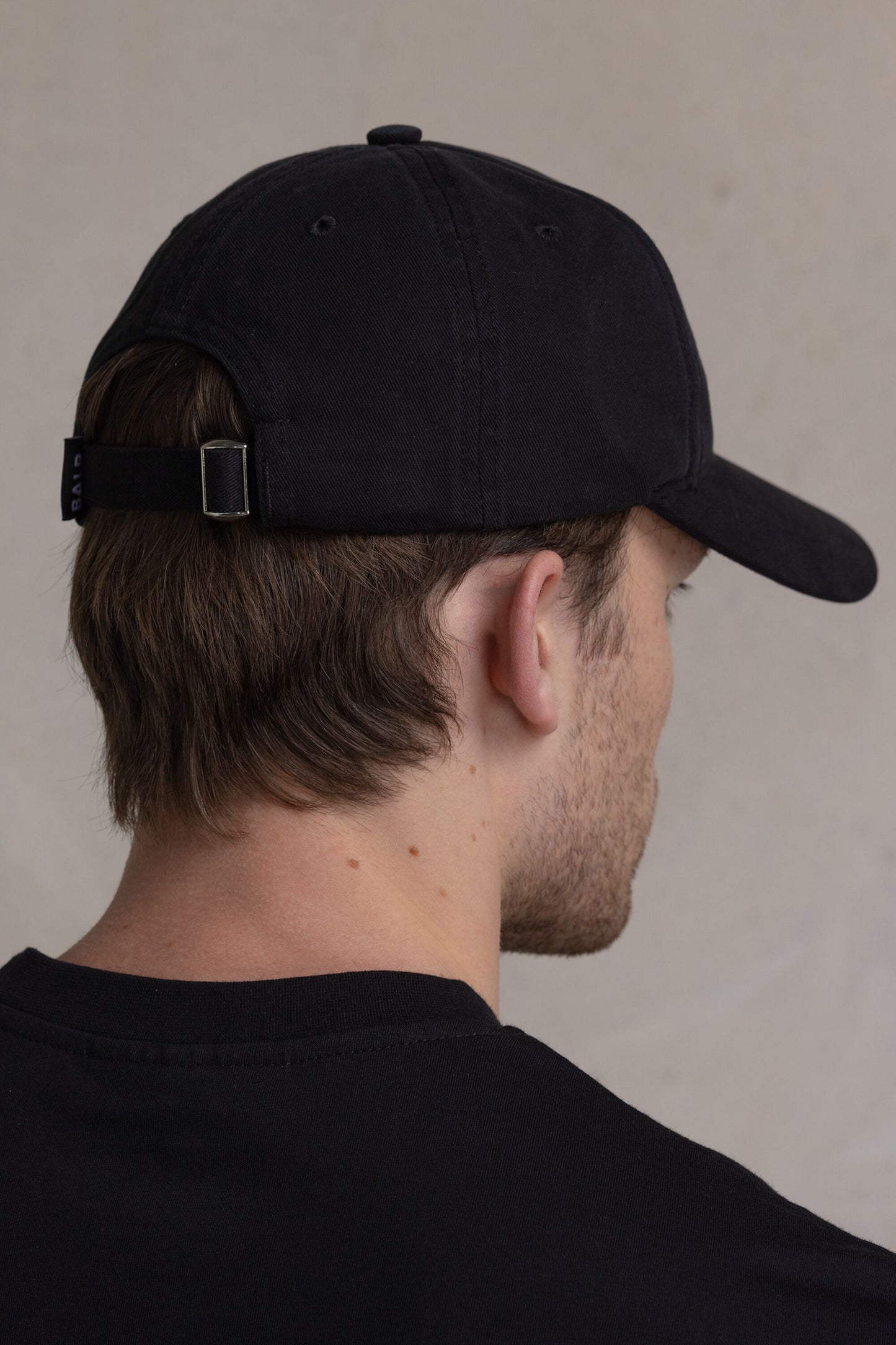 Classic Small Badge Cap Jet Black
