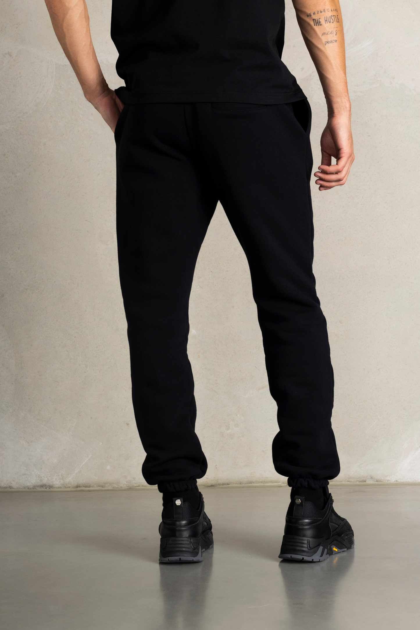Max Loose Thermal Jogger Jet Black