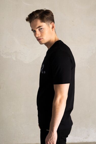 Olaf Straight BALR. Satin Printed Embro T-Shirt Jet Black