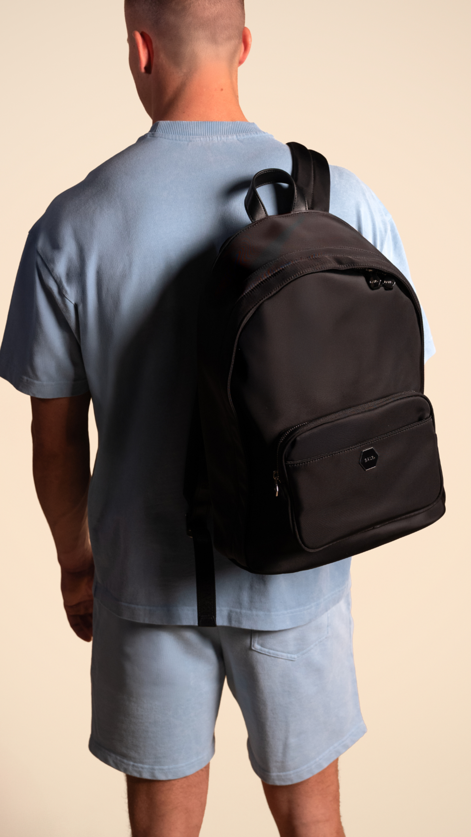 BALR_Bestseller_Ads_9x16_single_8.png