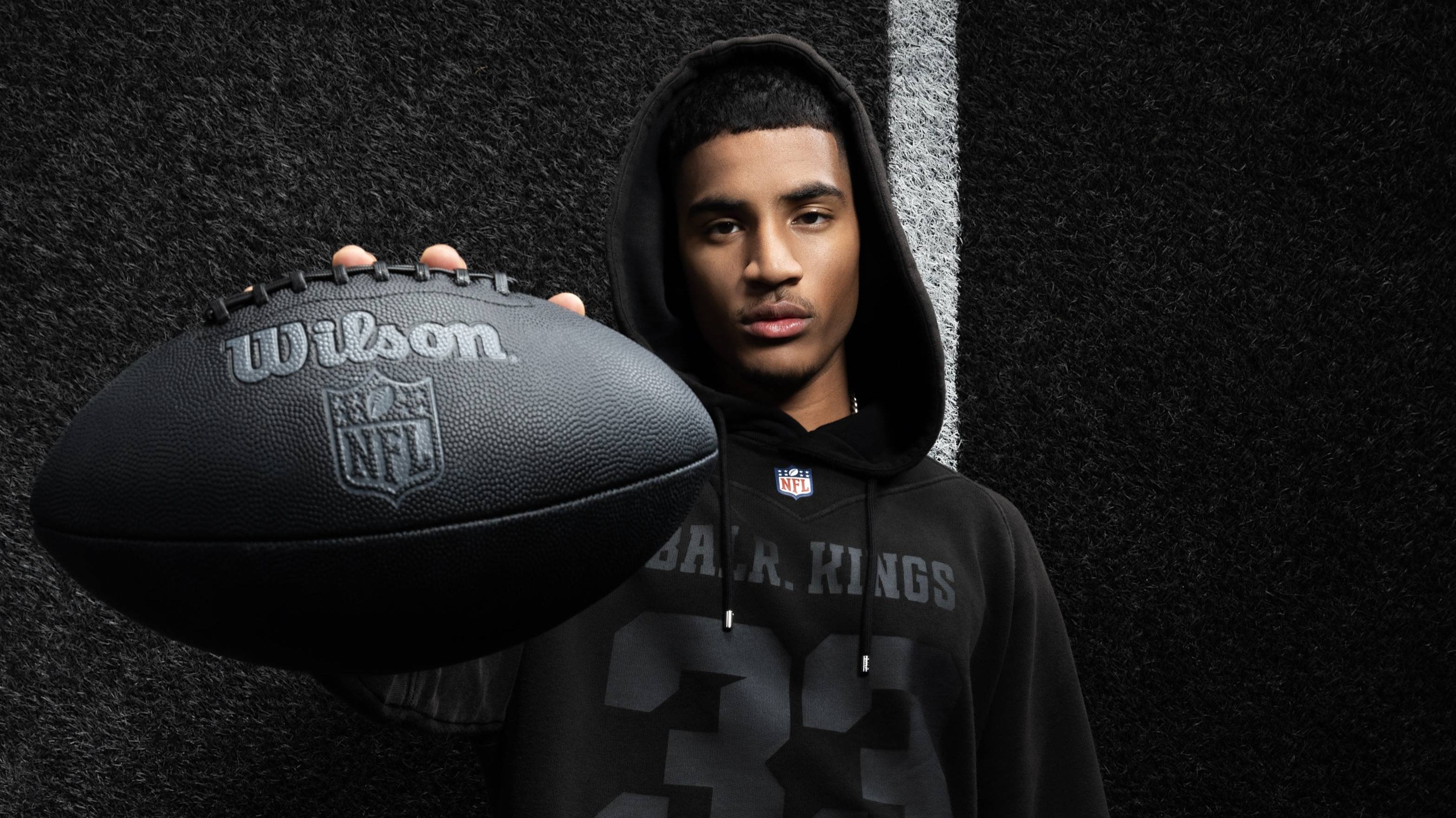 BALR_x_NFL_14_INSTAGRAM_CROP_1.jpg