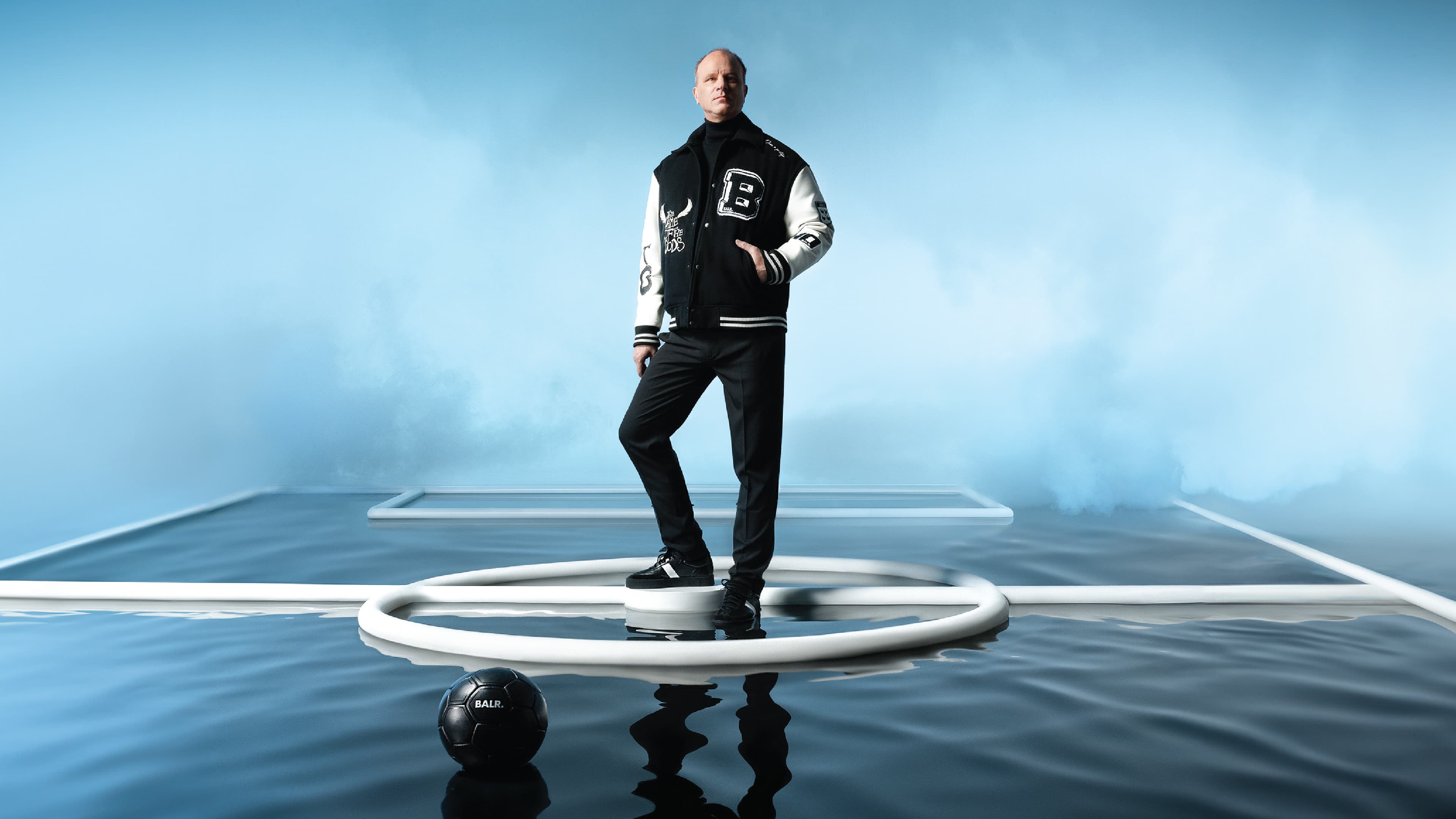 Dennis.bergkamp.for.balr.jpg