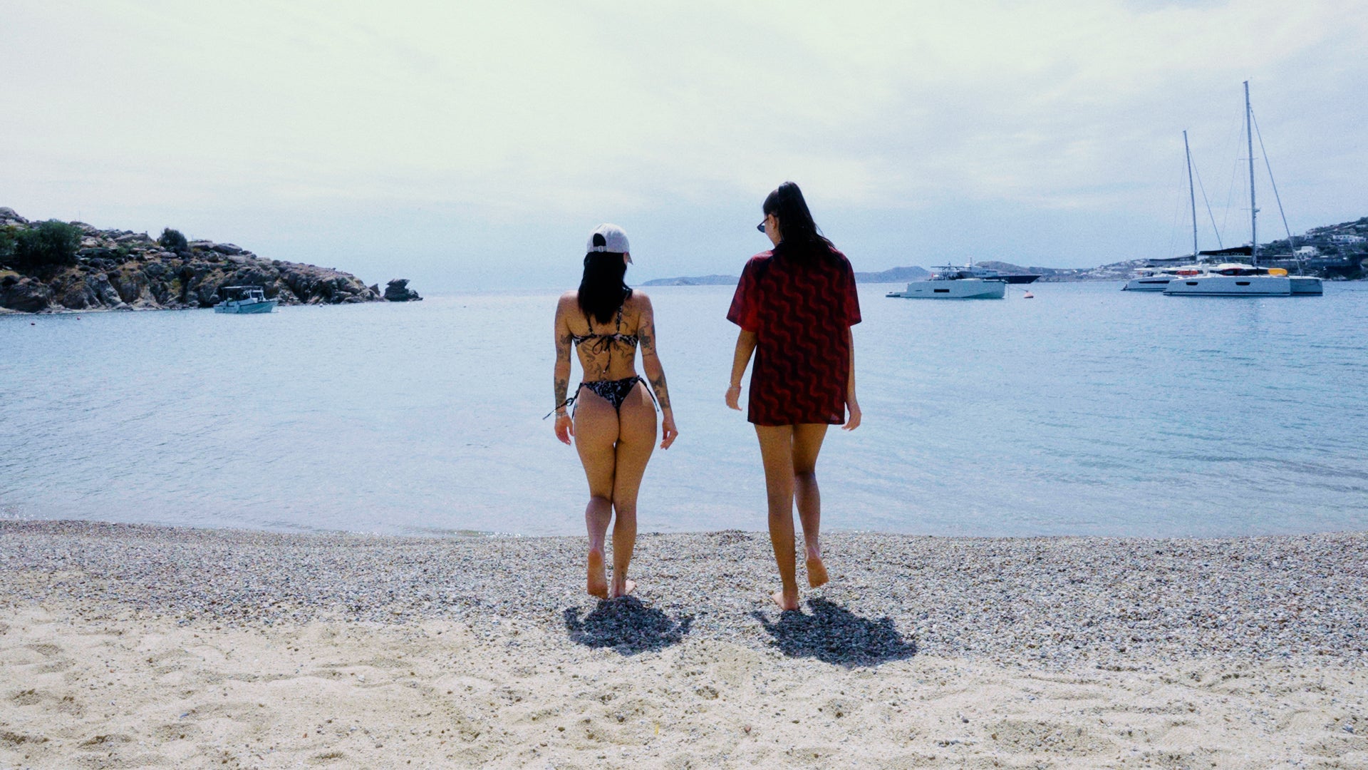 PINKY_BEACH.00_00_06_13.Still003.jpg