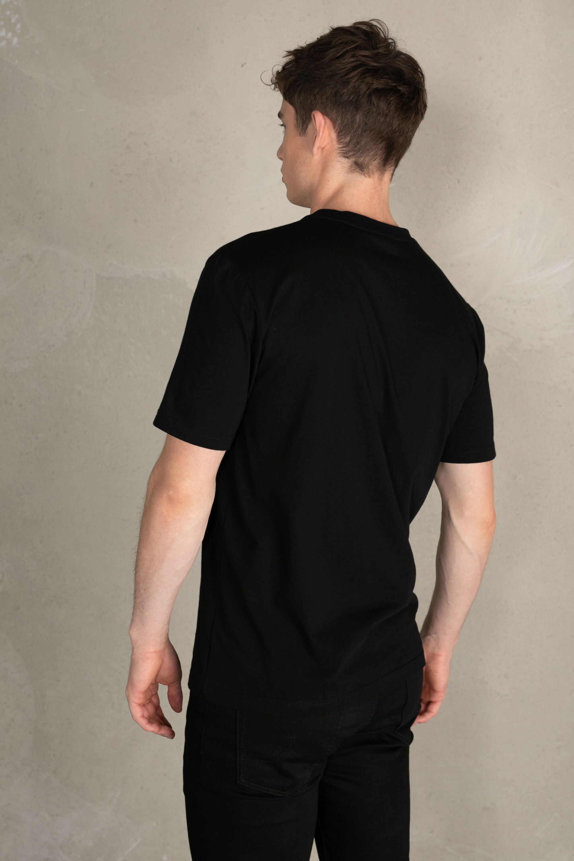 BALR. Classic Metal Clip Straight Fit T-Shirt Jet Black