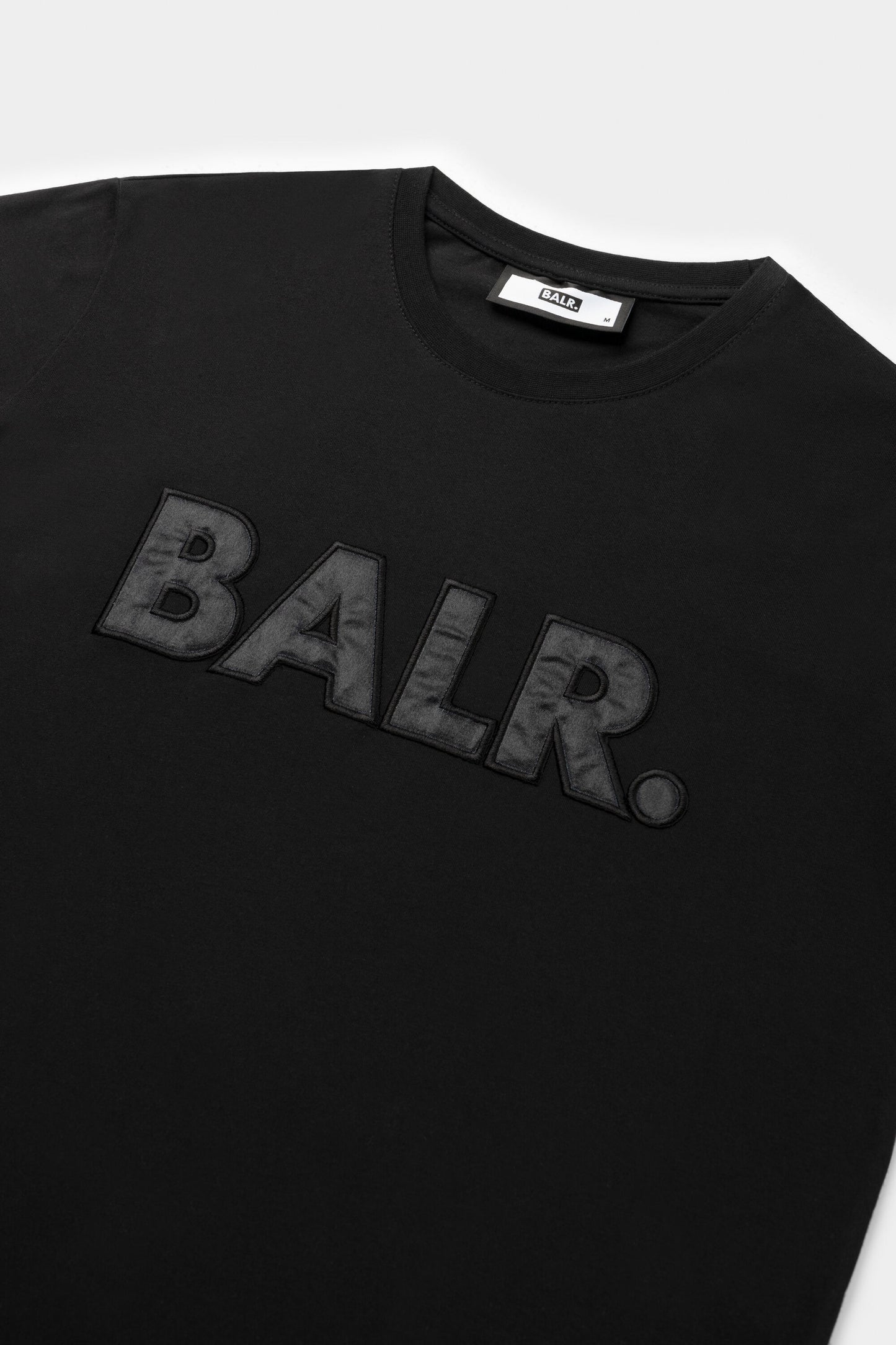 Olaf Straight BALR. Satin Embro T-Shirt Black/Black